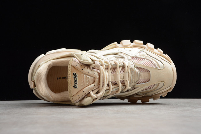 Ba*len*cia*ga track 4 ecba8114552