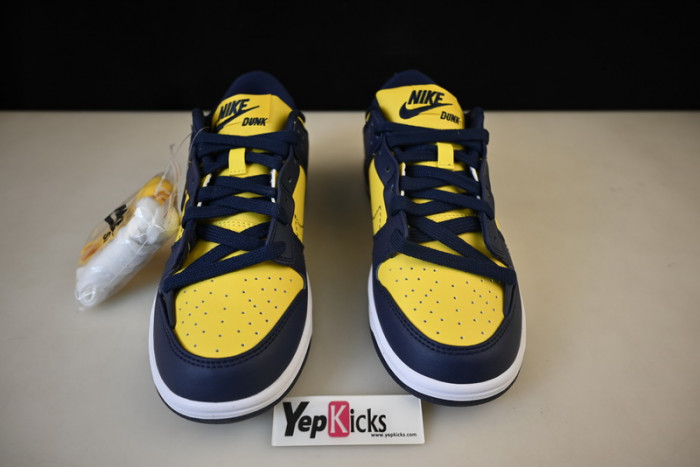 nike dunk low disrupt 2 “michigan” dv4024-400 dv4024-400