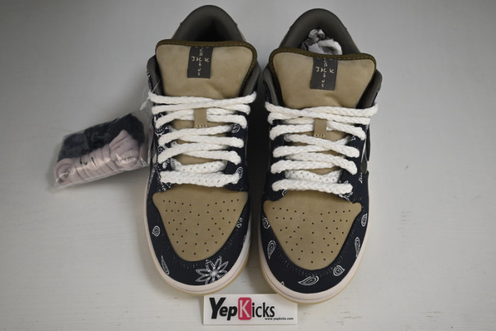 travis scott x nike sb dunk low ct5053-001