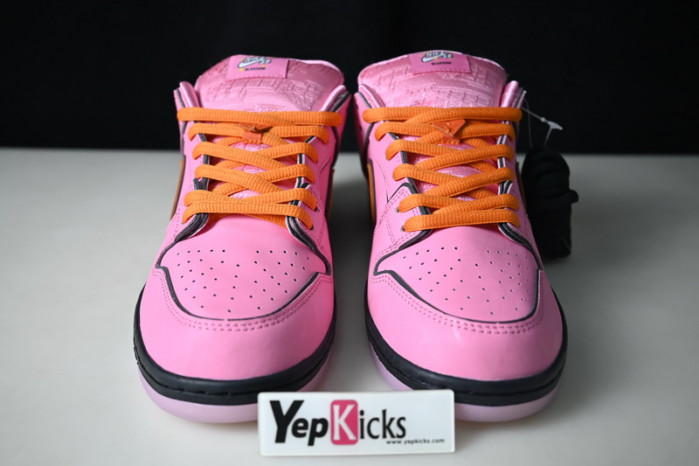 the powerpuff girls x nike sb dunk low “blossom” fd2631-600