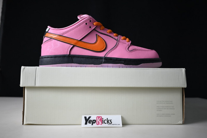 the powerpuff girls x nike sb dunk low “blossom” fd2631-600