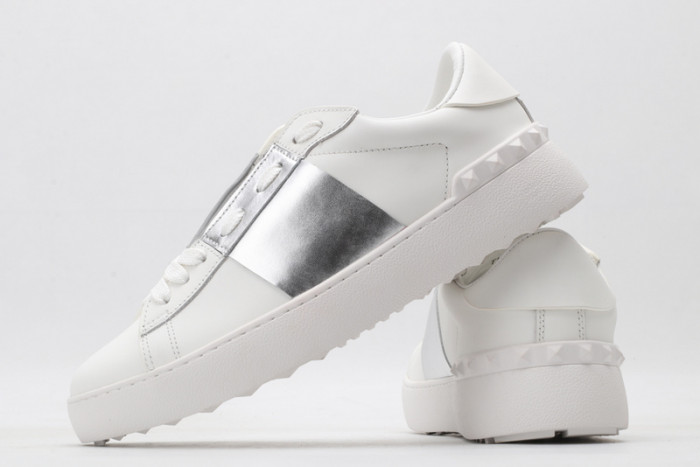 valentino sneakers v106