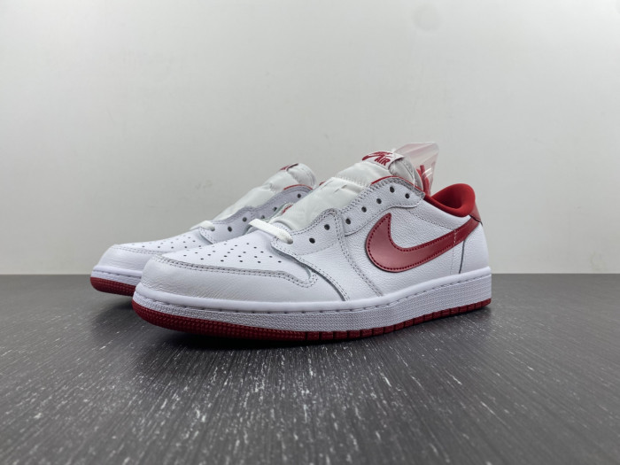 air jordan 1 low white varsity red 705329-101