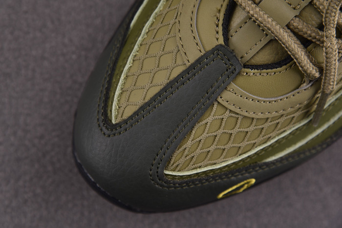 corteiz x nk air max 95 fb2709-300