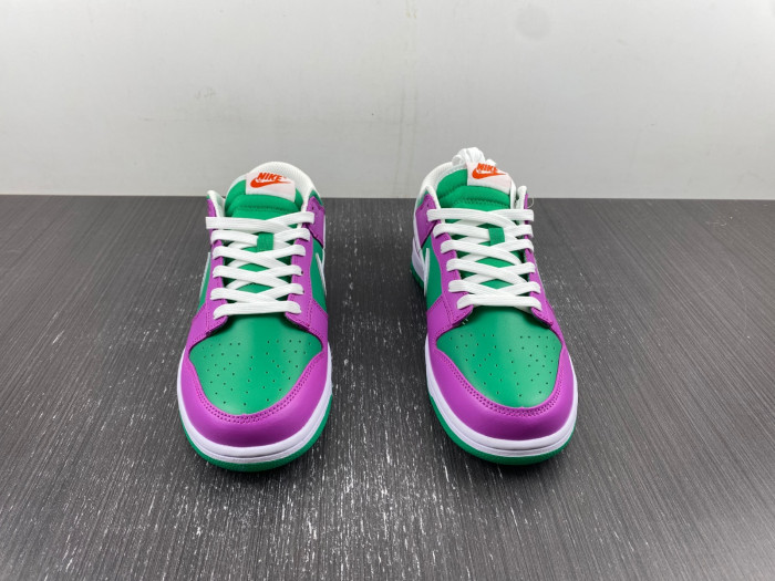 nike dunk low stadium green fuchsia fd9924-311