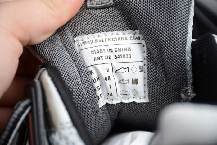 Ba*len*cia*ga track w1gb1 4014