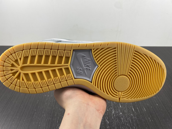 nike sb dunk low orange label wolf grey gum dv5464-001