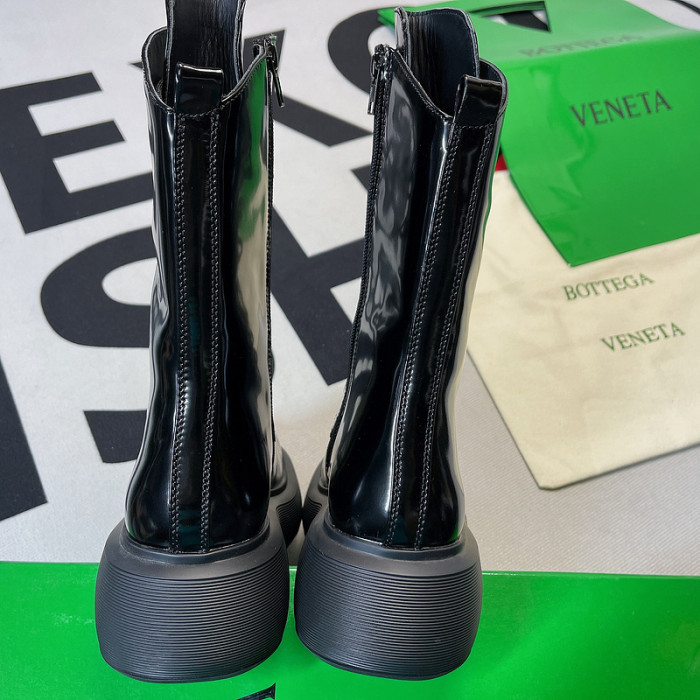 Bo*te*ga ve*ne*ta bv034