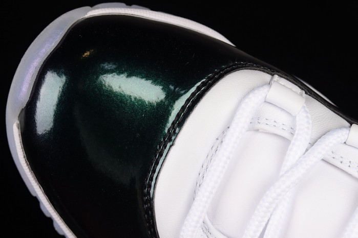 air jordan 11 retro low iridescent 528895-145