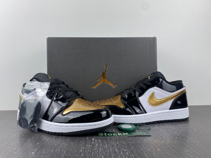 jordan 1 low se gold toe dr6970-071