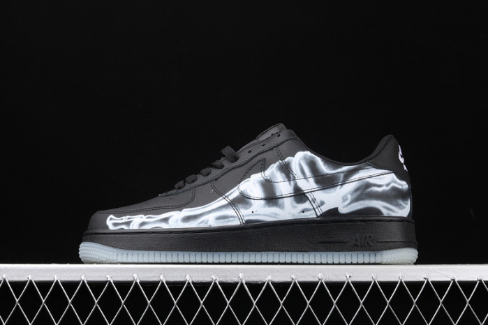 nike air force 1 low black skeleton halloween bq7541-101