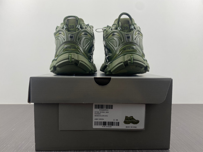 Ba*len*cia*ga runner w1rn3 2025