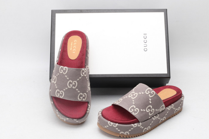 g*u*i sandals d06574