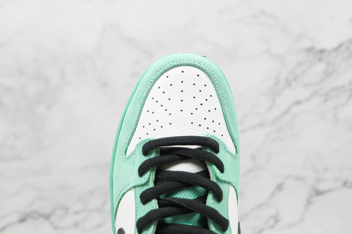 nike sb dunk low sea crystal 819674-301