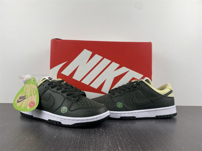 nike dunk low avocado dm7606-300