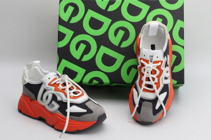 d&g sneakaer d007