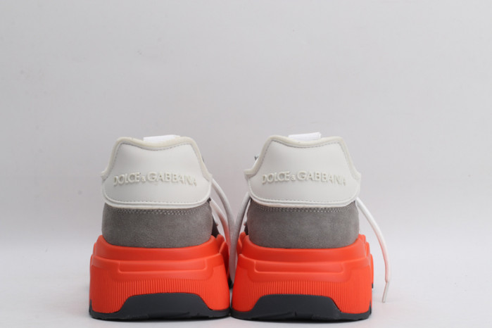 d&g sneakaer d007