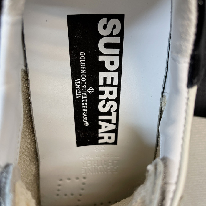 golden goose S*per-star sneaker gg06