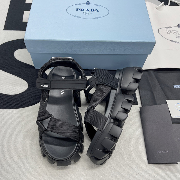 pra*a sandals p064