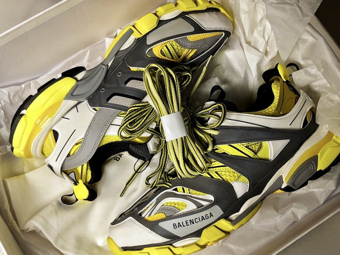 Ba*len*cia*ga track trainer gray yellow w09o5 8129