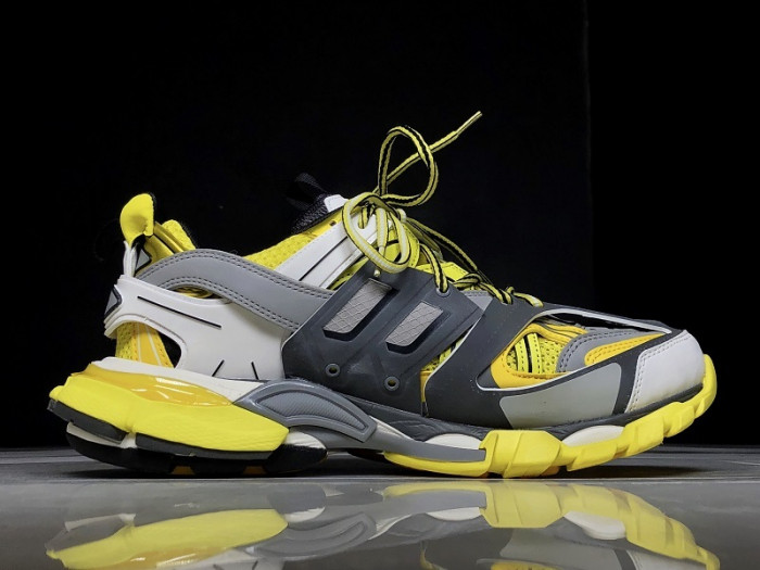 Ba*len*cia*ga track trainer gray yellow w09o5 8129