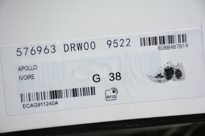 g*u*i ace embroidered low-top sneaker e2282