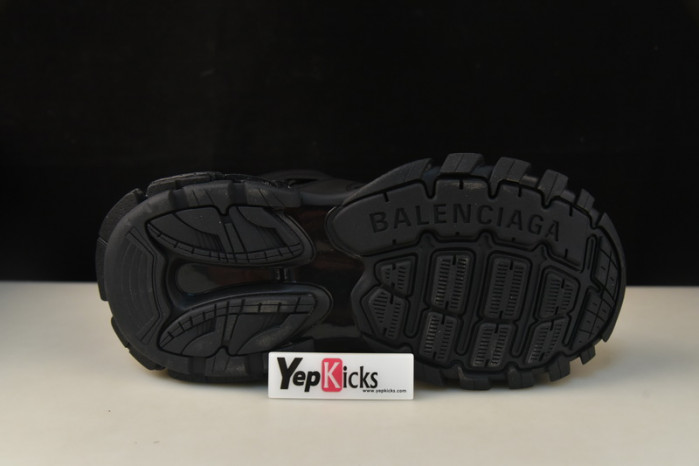 Ba*len*cia*ga track led sneaker ecba800463c