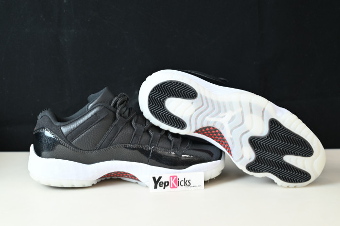 air jordan 11 low "72-10" av2187-001