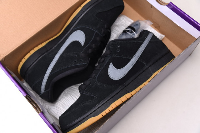 nike sb dunk low fog bq6817-010