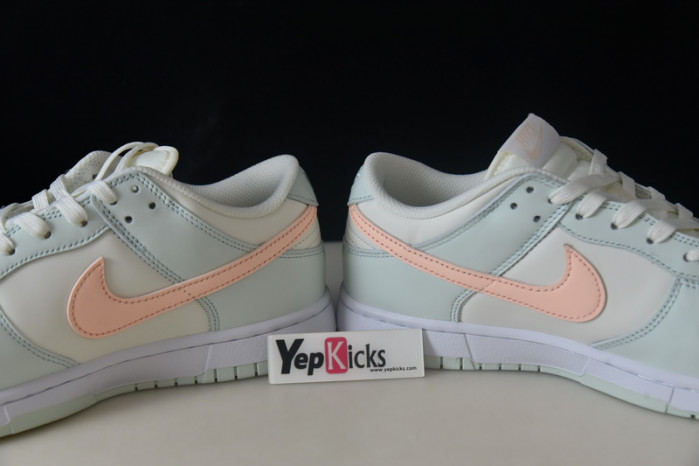 nike dunk low barely green dd1503-104