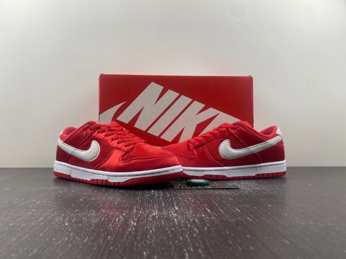 nike dunk low gs “valentine