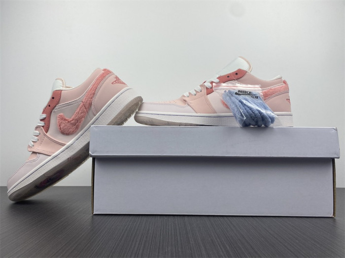 air jordan 1 low se mighty s*hers pink dm5443-666