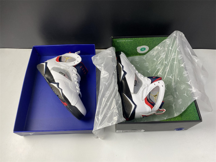 air jordan 7 retro bcfc paris saint-germain cz0789-105