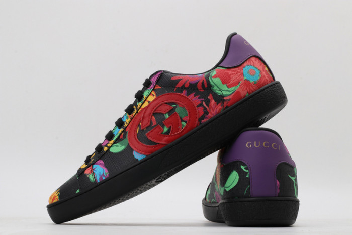 g*u*i ace embroidered low-top sneaker e2317