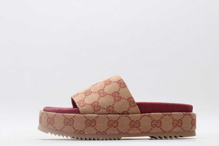 g*u*i sandals d06568