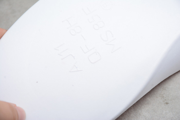 air jordan 4 “metallic orange” ct8527-118