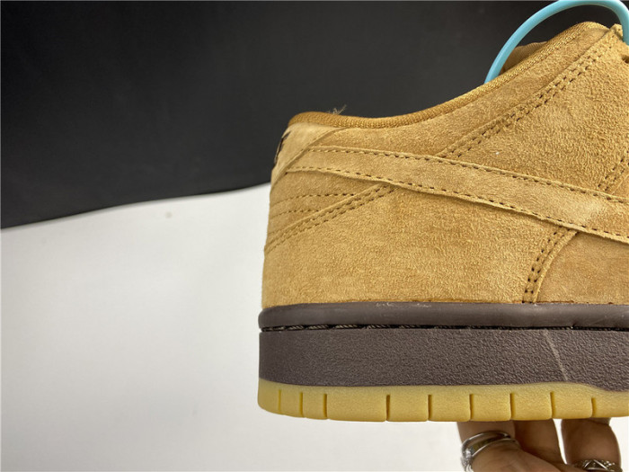 nike sb dunk low pro “wheat mocha bq6817-204