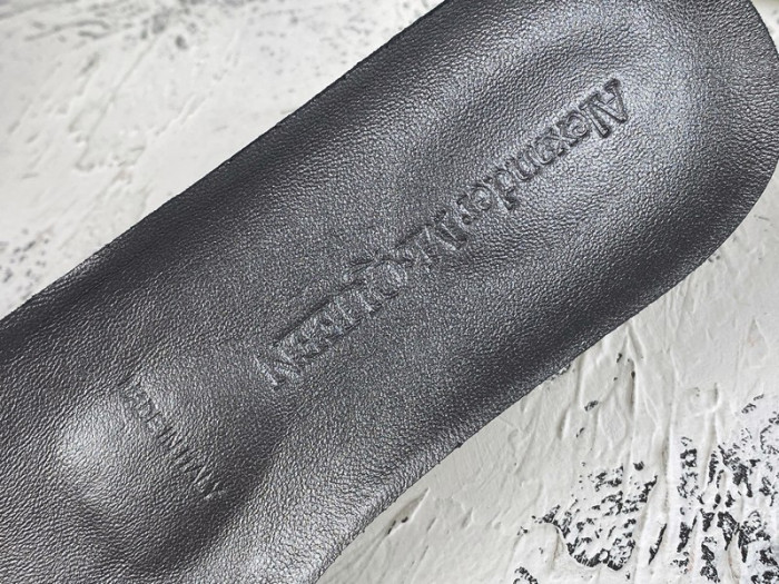 alexander mcqueen e2516