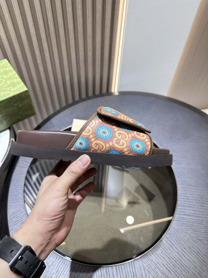 g*u*i sandals d06663