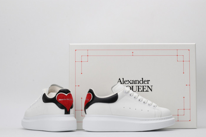 alexander mcqueen e2574