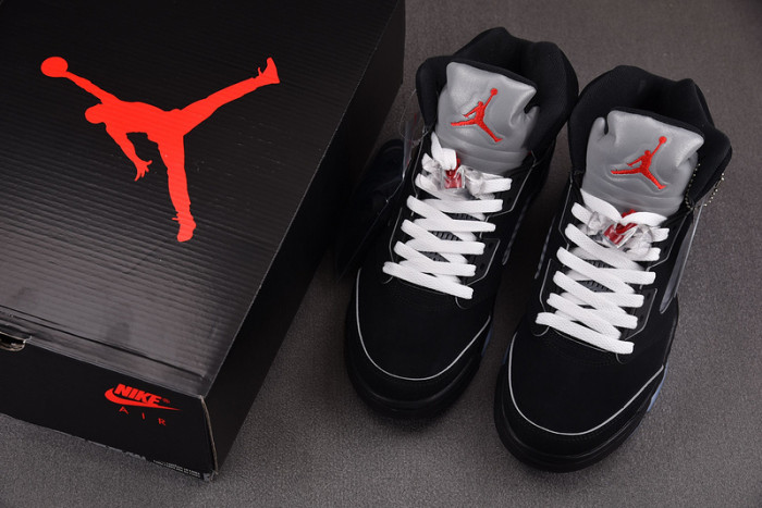 AIR JORDAN 5 “BLACK METALLIC REIMAGINED” HF3975-001