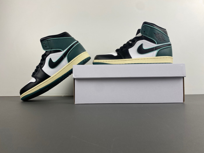 air jordan 1 mid wmns fq7818-100