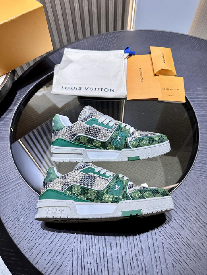 l0vt sneakers
