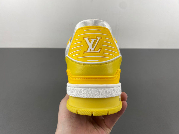 l0vt sneakers