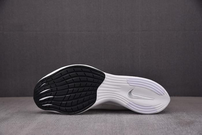 nike zoomx vaporfly next% 2 cu4111-100
