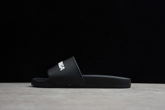 Ba*len*cia*ga slippers all black 506347- wal00 -9062