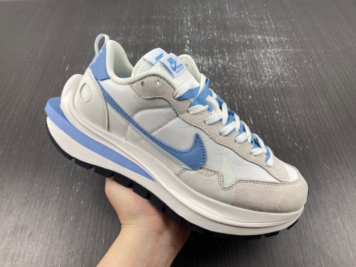 sacai x nike dd1875-112