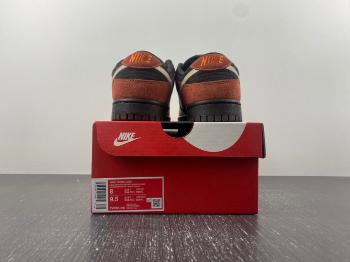 nike dunk low red panda fv0395-200