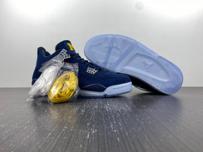 air jordan 4 retro michigan aj4-1036660