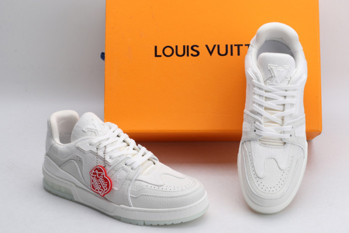l0vt sneakers